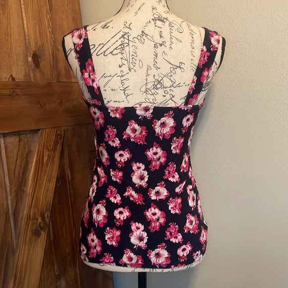 White House Black Market Blouse - Picture 8 of 10